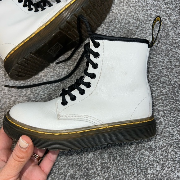 DR MARTENS Kids Leather Lace Up Boots - Picture 3 of 13